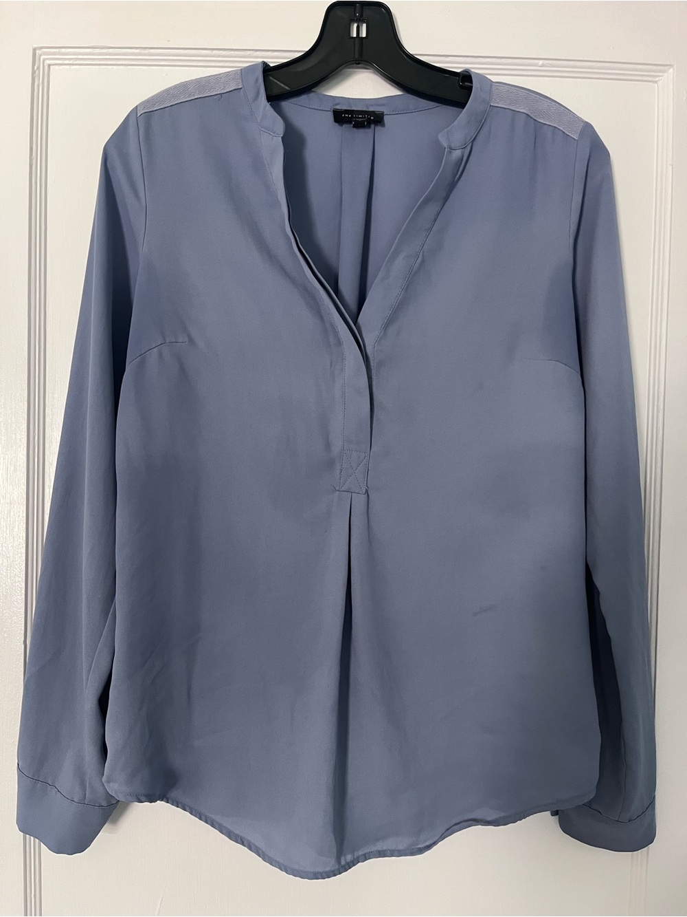 The Limited Light Blue V-Neck Long Sleeve Blouse